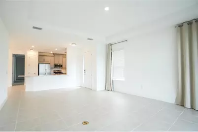 16117 Isola Place, Bradenton, FL 34211 - Photo 10