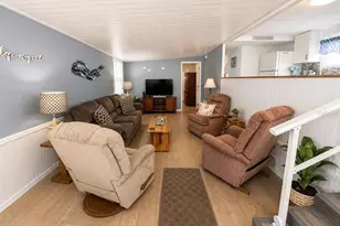 1907 Iowa Ave, Bradenton, FL 34207 - Photo 6