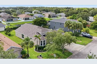 7117 50th Avenue Circle E, Palmetto, FL 34221 - Photo 2