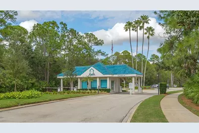 6682 Saint James Crossing, University Park, FL 34201 - Photo 52