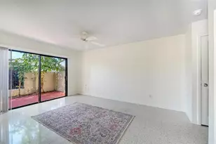 2761 Horseshoe Ct, Sarasota, FL 34235 - Photo 18