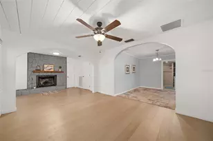 201 Brooks Rd, Frostproof, FL 33843 - Photo 12