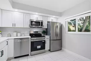1241 S Martin Luther King Jr Ave, Clearwater, FL 33756 - Photo 4
