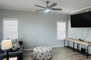 203 Bimini Dr, Palmetto, FL 34221 - Photo 14