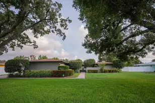 7605 17th Ave NW, Bradenton, FL 34209 - Photo 1