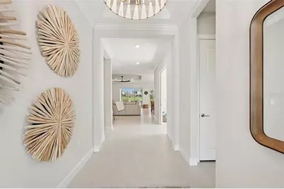 16415 Isola Place, Lakewood Ranch, FL 34211 - Photo 6