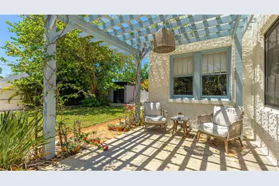 2327 7th Avenue W, Bradenton, FL 34205 - Photo 32