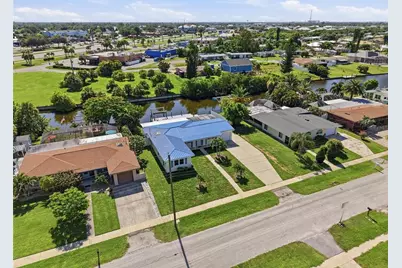 181 Duxbury Avenue, Port Charlotte, FL 33952 - Photo 2