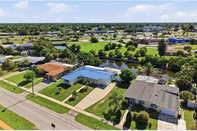 181 Duxbury Avenue, Port Charlotte, FL 33952 - Photo 4
