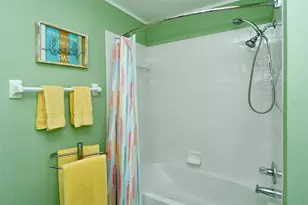 9610 Club S Cir, Sarasota, FL 34238 - Photo 24