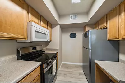 1010 Villagio Circle #104, Sarasota, FL 34237 - Photo 10