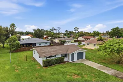 935 Everest Road, Venice, FL 34293 - Photo 2