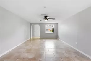 935 Everest Rd, Venice, FL 34293 - Photo 18