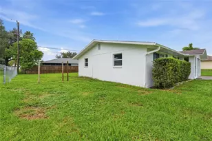 935 Everest Rd, Venice, FL 34293 - Photo 52