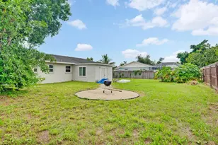 707 65th Ave Dr W, Bradenton, FL 34207 - Photo 30