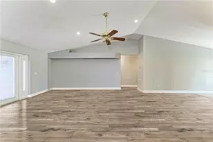 13615 4th Ave NE, Bradenton, FL 34212 - Photo 6
