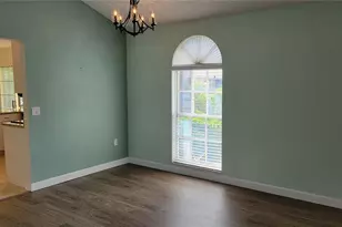 3520 57th Ave Cir W, Bradenton, FL 34210 - Photo 4
