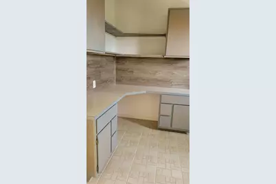 3520 57th Avenue Circle W #10, Bradenton, FL 34210 - Photo 16