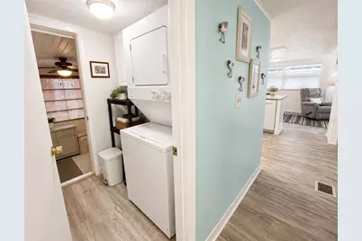 1613 Michigan Avenue, Bradenton, FL 34207 - Photo 22