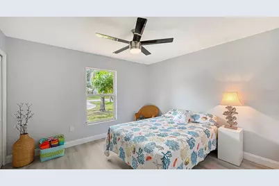 4054 Palau Drive, Sarasota, FL 34241 - Photo 28