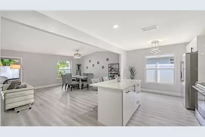 4054 Palau Drive, Sarasota, FL 34241 - Photo 16