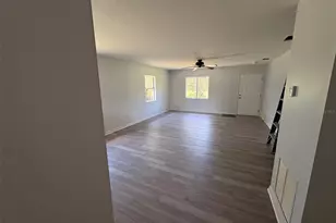 607 2nd St NW, Ruskin, FL 33570 - Photo 18