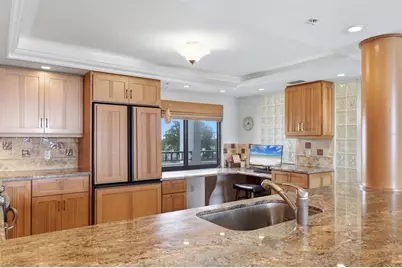 4545 Gulf Of Mexico Drive #311, Longboat Key, FL 34228 - Photo 16