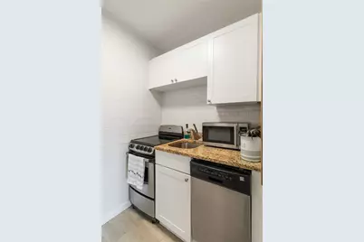 3505 Longmeadow #3, Sarasota, FL 34235 - Photo 12