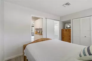 3505 Longmeadow, Sarasota, FL 34235 - Photo 20