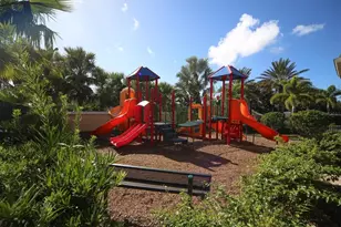 8098 Moonstone Dr, Sarasota, FL 34233 - Photo 44