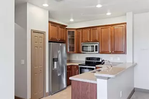 8098 Moonstone Dr, Sarasota, FL 34233 - Photo 18