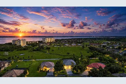 1929 24th Street Circle W, Palmetto, FL 34221 - Photo 6