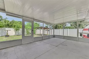 9311 27th Ave E, Palmetto, FL 34221 - Photo 42