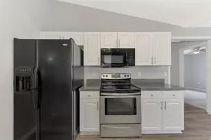 9311 27th Ave E, Palmetto, FL 34221 - Photo 24