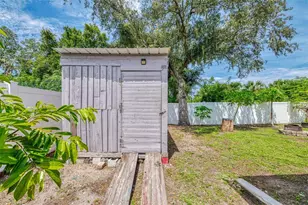 9311 27th Ave E, Palmetto, FL 34221 - Photo 50