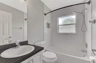 9311 27th Ave E, Palmetto, FL 34221 - Photo 38