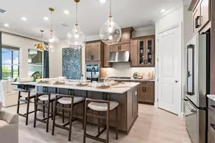 7652 Moonbeam Ave, Sarasota, FL 34241 - Photo 2