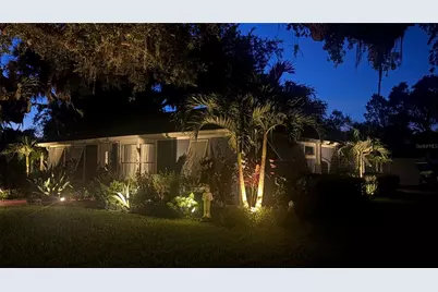2635 Hyde Park Street, Sarasota, FL 34239 - Photo 2