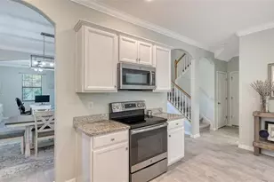 12801 Cinqueterre Dr, Venice, FL 34293 - Photo 18