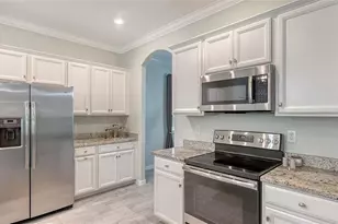 12801 Cinqueterre Dr, Venice, FL 34293 - Photo 16