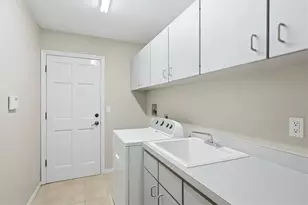 4300 Camino Madera, Sarasota, FL 34238 - Photo 36