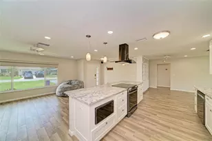 2011 37th St W, Bradenton, FL 34205 - Photo 12