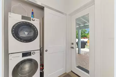 1731 Redwood Street, Sarasota, FL 34231 - Photo 22