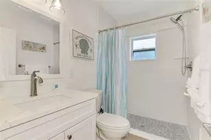 1731 Redwood St, Sarasota, FL 34231 - Photo 24