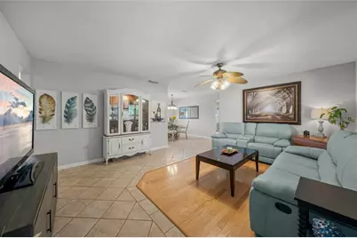 911 Southern Pine Lane, Sarasota, FL 34243 - Photo 8