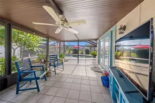 911 Southern Pine Ln, Sarasota, FL 34243 - Photo 28