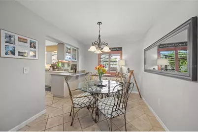 911 Southern Pine Lane, Sarasota, FL 34243 - Photo 10