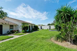 6507 Heritage Ln, Bradenton, FL 34209 - Photo 2