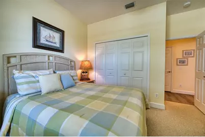 8053 Stirling Falls Circle, Sarasota, FL 34243 - Photo 10