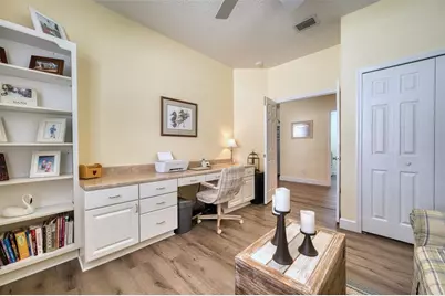 8053 Stirling Falls Circle, Sarasota, FL 34243 - Photo 8